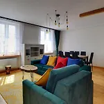 Апартаменты Przepiekny Blisko Gor Мыслаковице